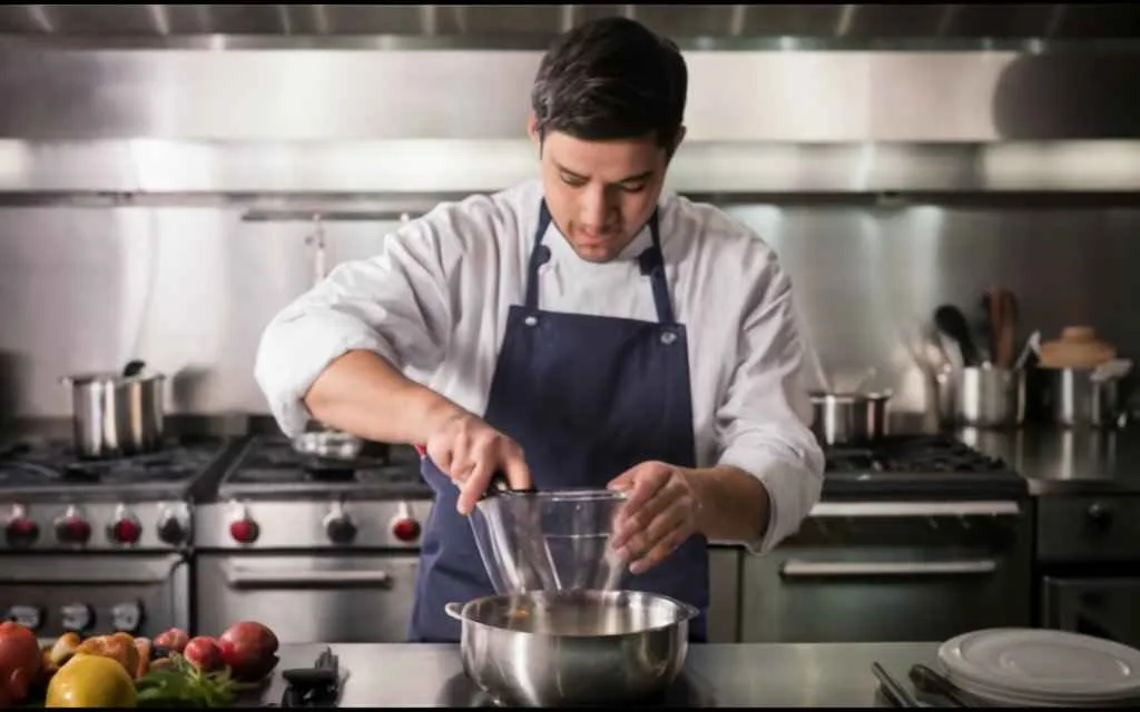 What Makes Bean Soup Thicker? Expert Tips And Tricks 3 A Chef Blending Bean Soup With An Immersion Blender.What makes bean soup thicker?